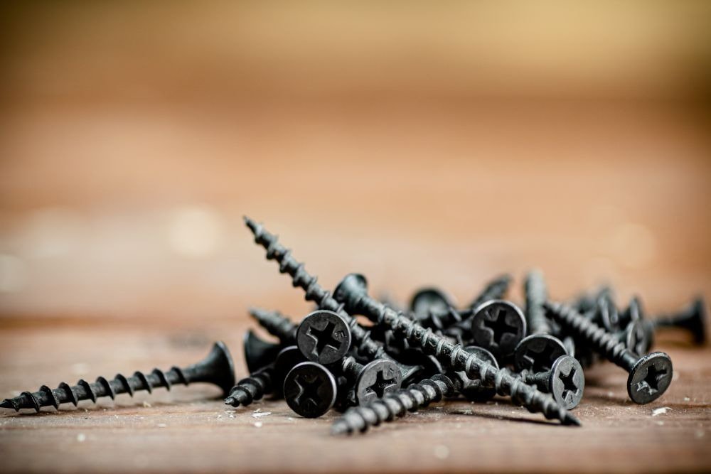 What Are the Roof Screw Types and Their Areas of Use?