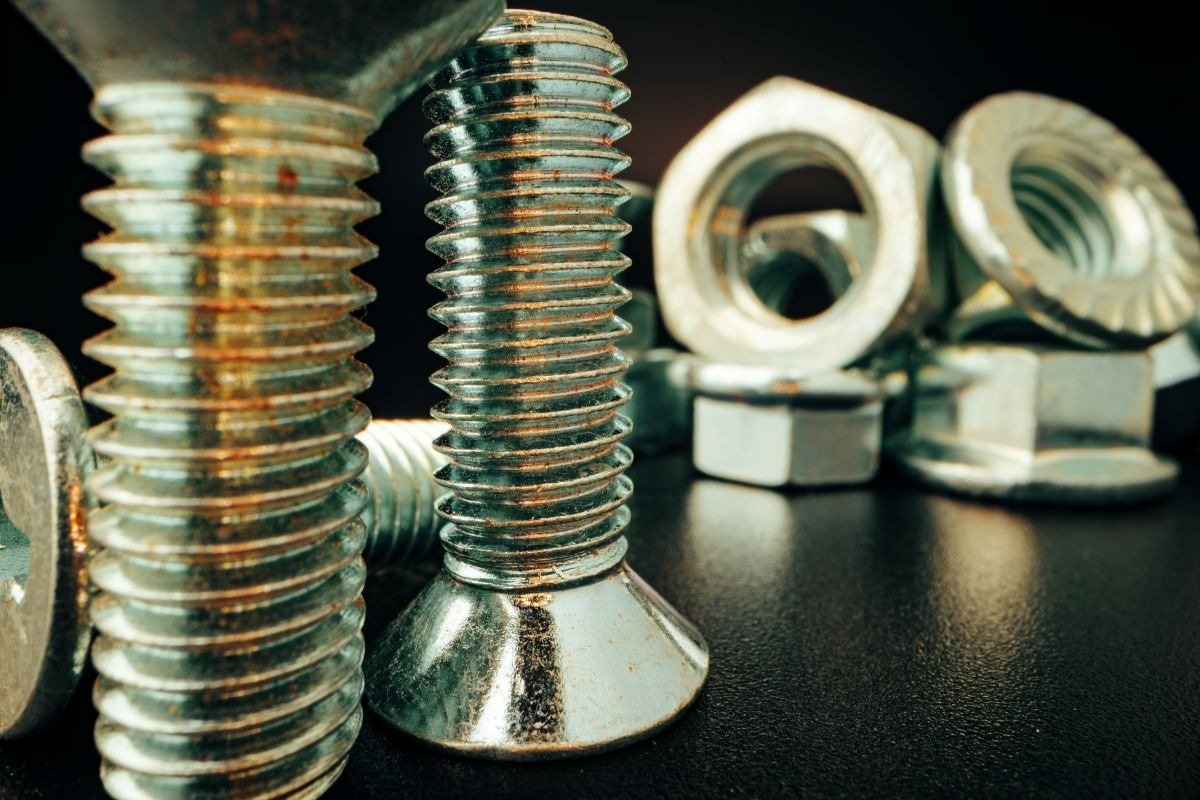 How to Choose the Right Bolt? Key Technical Specifications to Consider