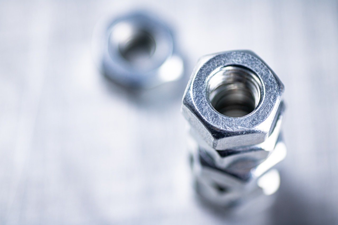 The Importance and Types of Surface Coatings in Fasteners
