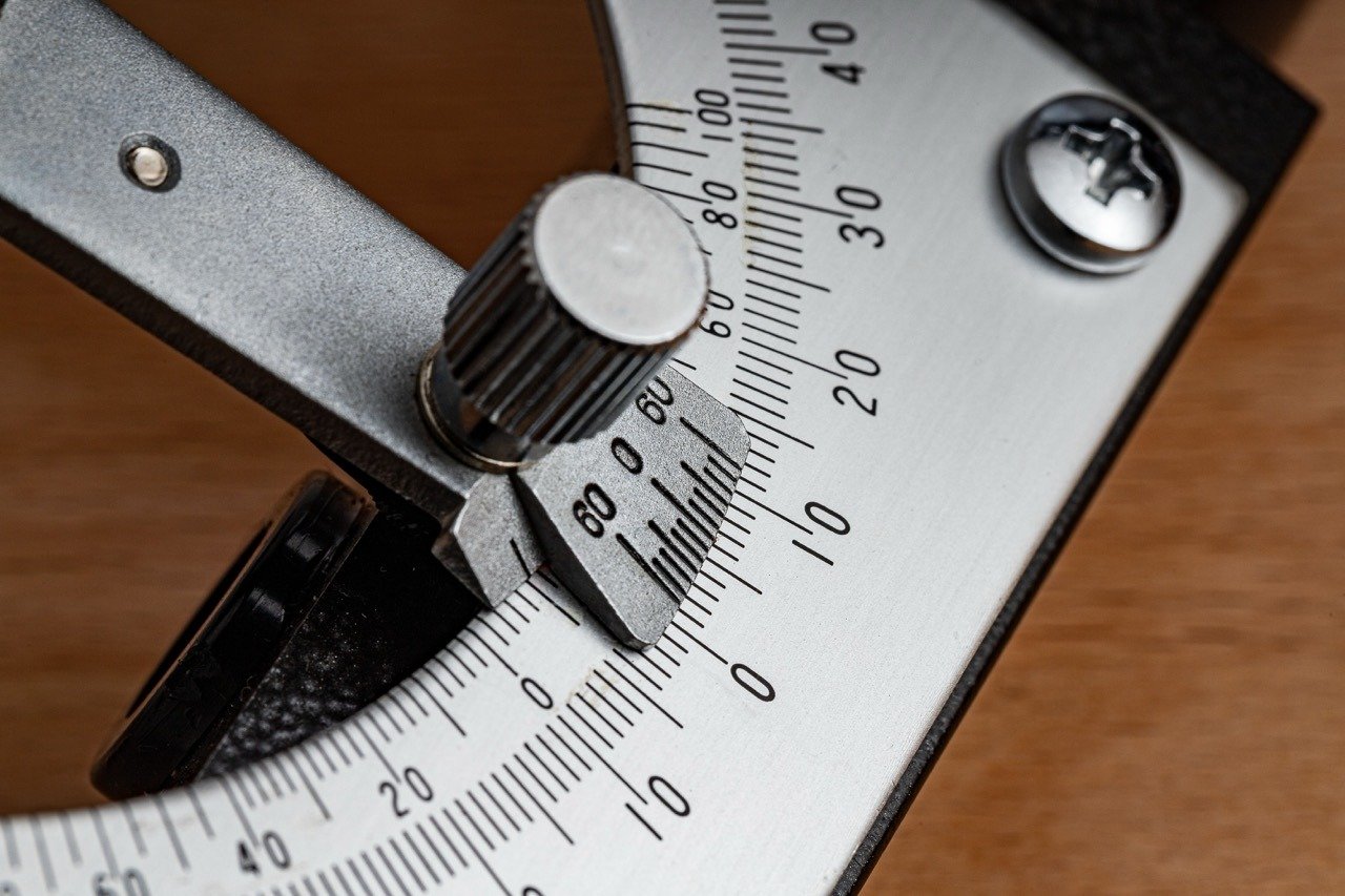 How to Take and Calculate Bolt Measurements?